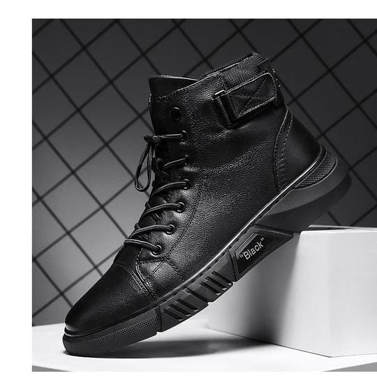 CrestWalk™️ Men's Casual Leather Boots